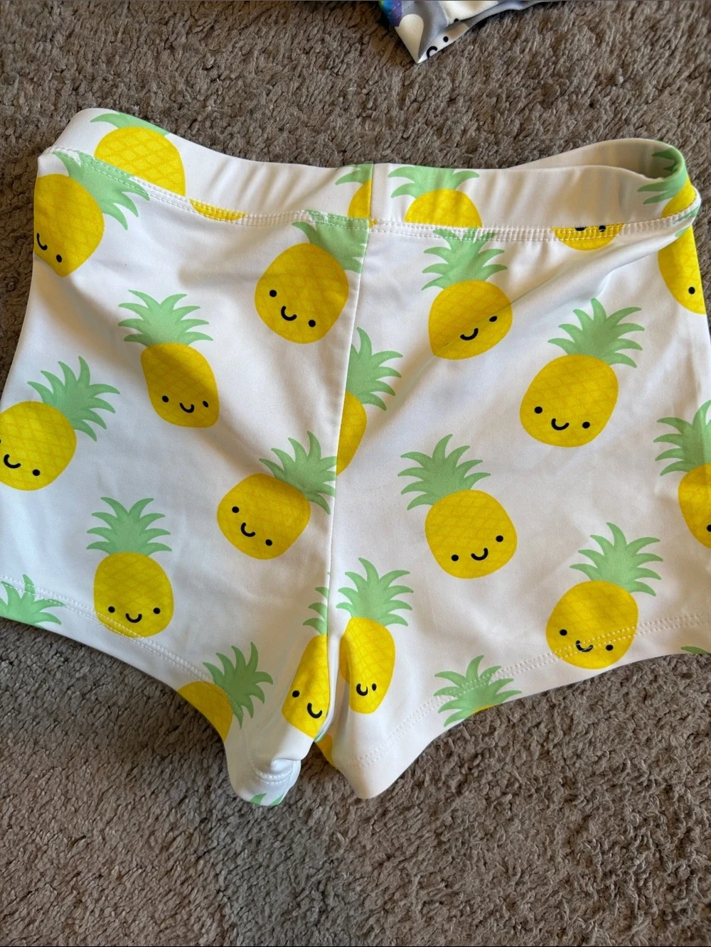 Whistle & Flute size 7-8 euro swim trunks bundle